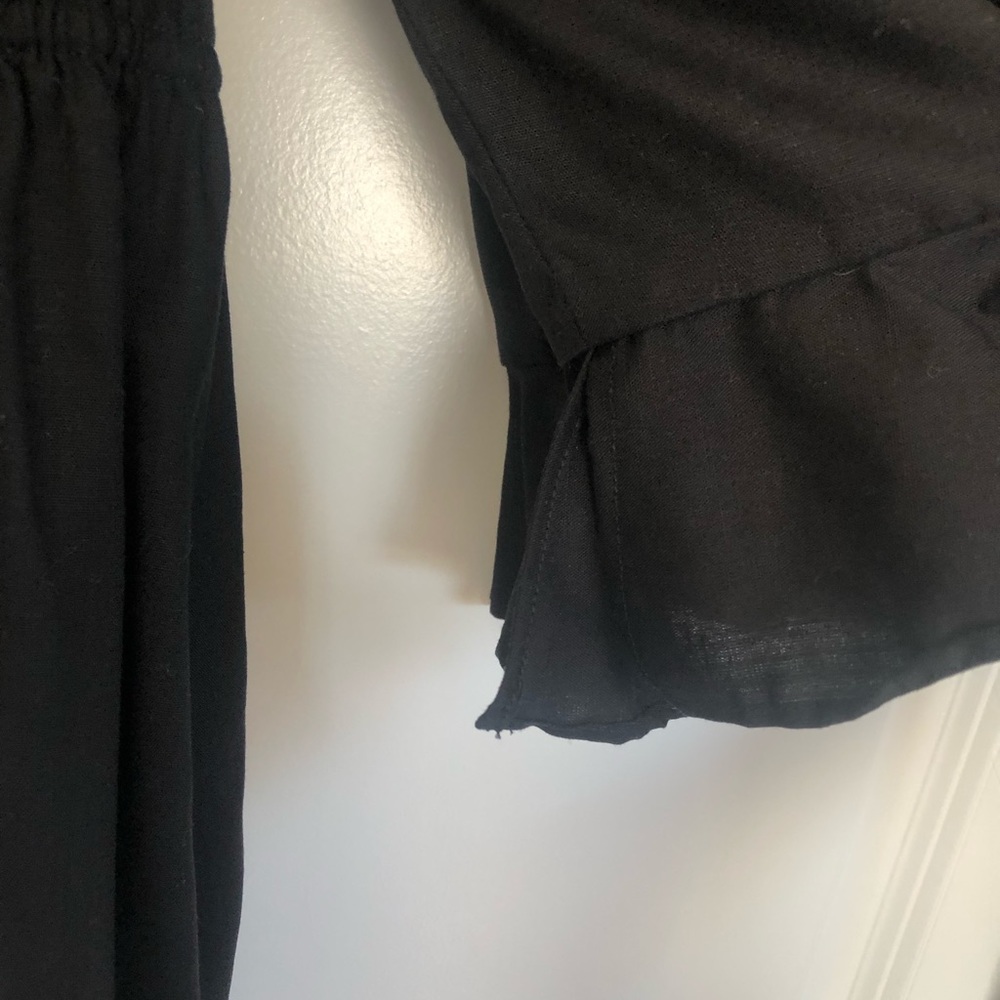MAJORELLE | Preston Top in Black - Picture 7 of 13